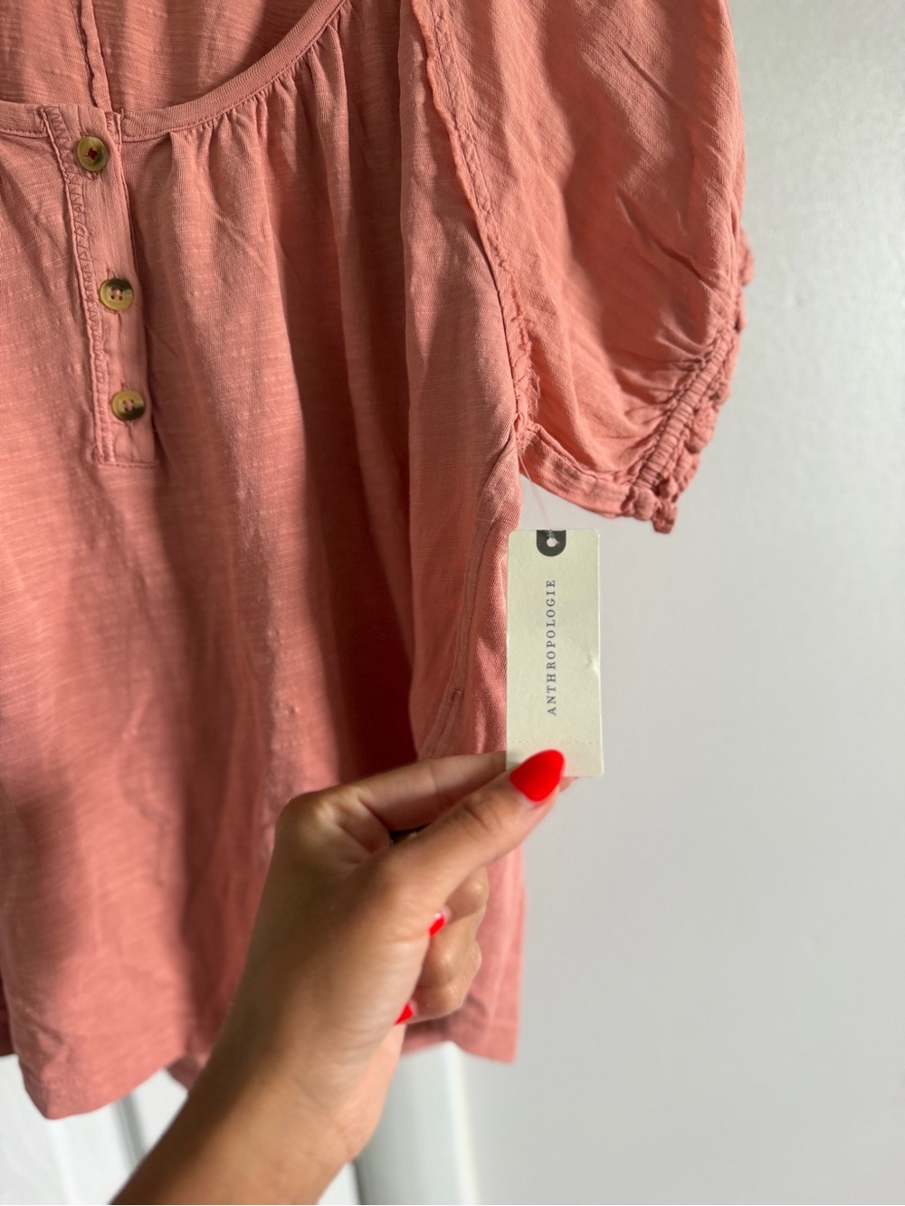 NWT Pilcro by Anthropologie Puff- Sleeve Scoop Neck Henley Top- Raspberry Size M - Picture 2 of 6